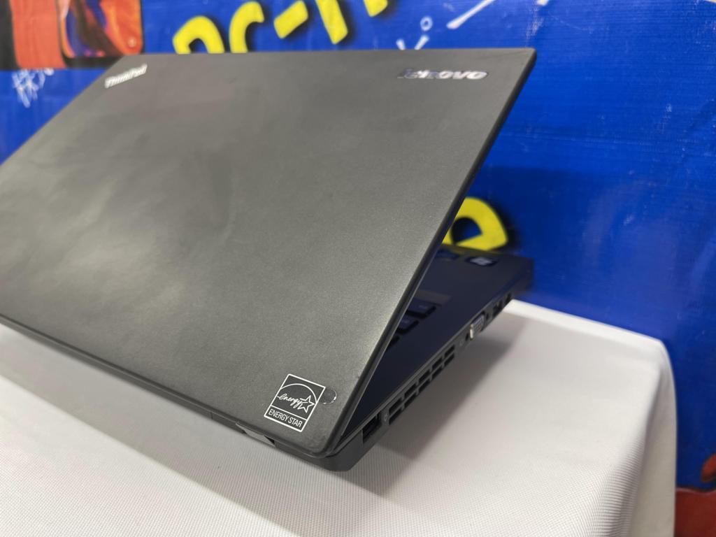 LENOVO ThinkPad X240  12.5 inch  FUll Led  / Gen 4 / Core i5 / 4210U / 1.70-2.40GHz  / ram 4G / SSD 128G / Win 10 pro Tiếng Việt . MS: 20230316 QF9E