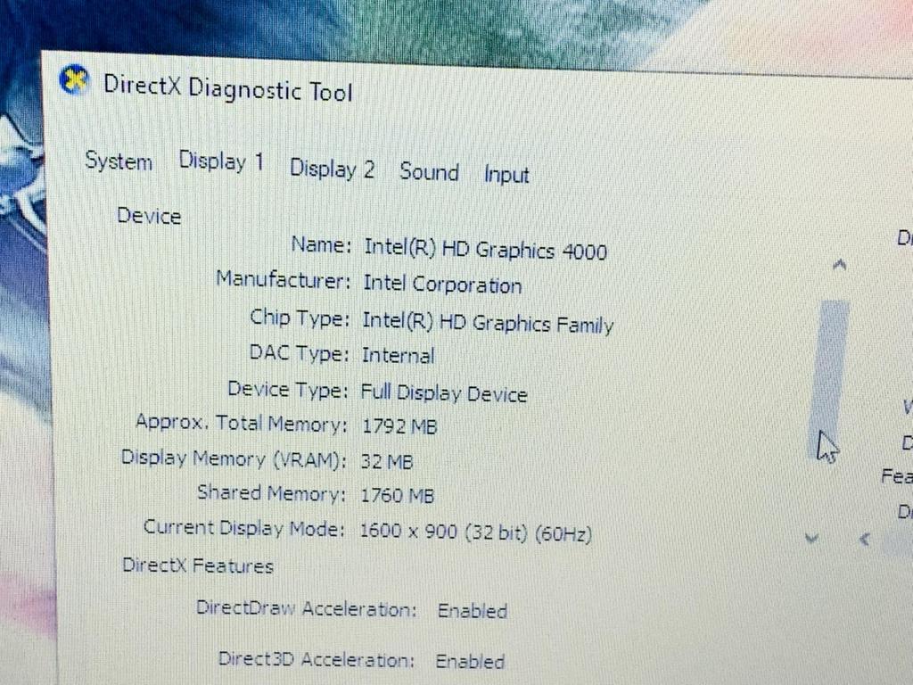 DELL Inspiron 7720  17.3inch / HD+ / YR:2013  / Core i7 / 3630QM / 2.40GHz  / Ram 8G / Ổ SSD 128G / NVIDIA Geforce GT 650M 2G  / Win 10pro Tiếng Việt.MS: 2289