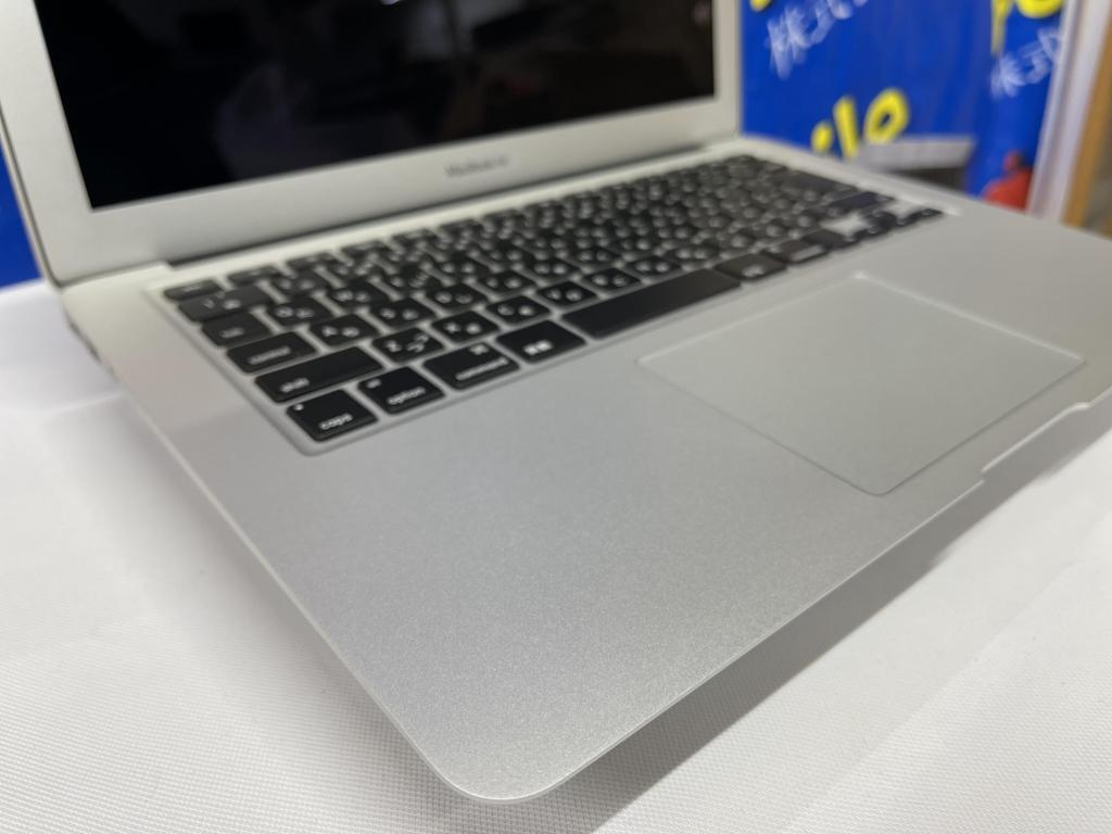 Macbook Air 13-inch Early 2015 (SX 2016) / Core i5 lõi kép / 5250U / 1.60Ghz / Ram 8G / SSD 251G / OS Catalina Tiếng Việt /  Có Sạc / MS: 20230317 51DB. M