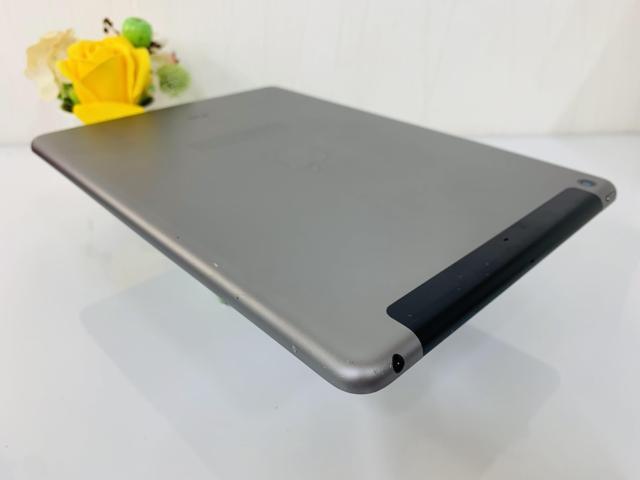 ipad Air 1 9.7inh / 16GB / Wifi + Cell ( Về VN sài sim mạng ) Màu Gray ( Đen ) / QSD đẹp đến 92-93%/ Máy Trần + kpk Pin 88% Ms fbw: 0392