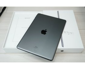 iPad 8  2020 10.2inh / 32G / Wifi Only / không dùng sim ( Gray ) Đen  / QSD đẹp 97-98% Pin 85% MS: 3A28